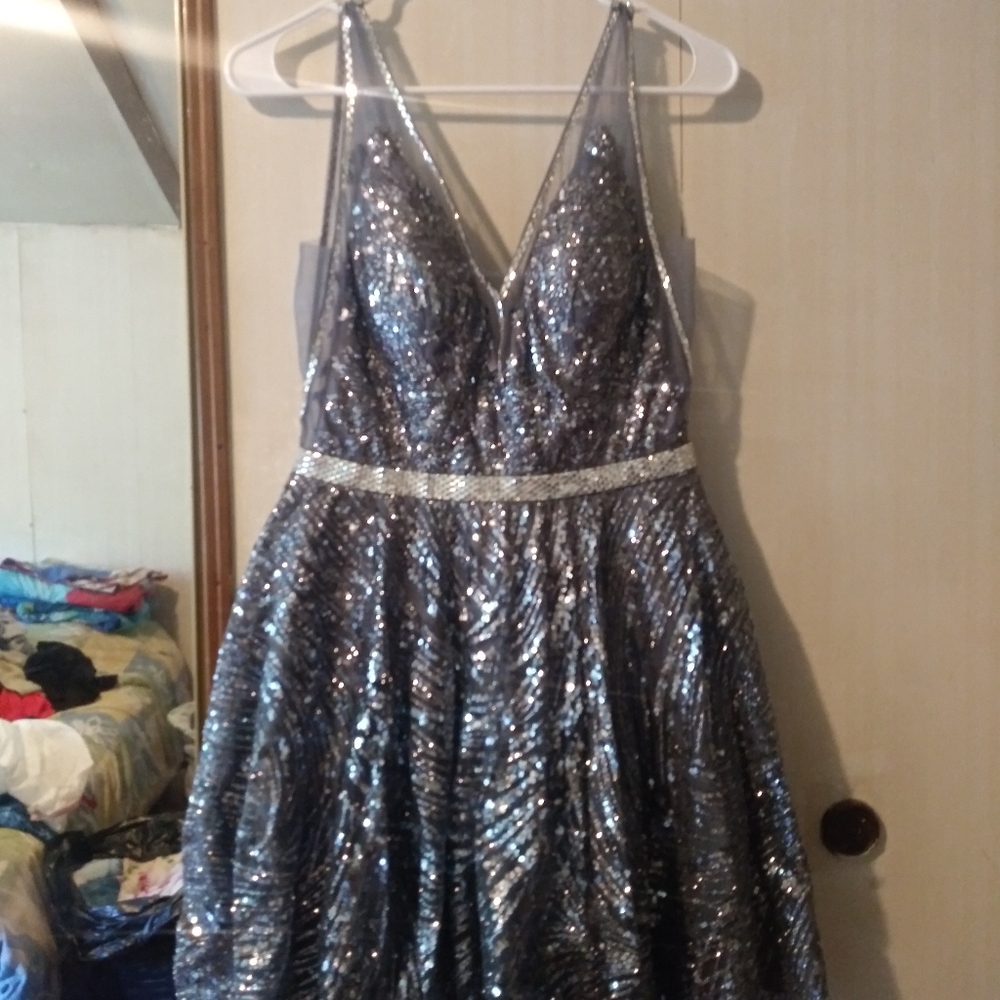 Size 4 Dress